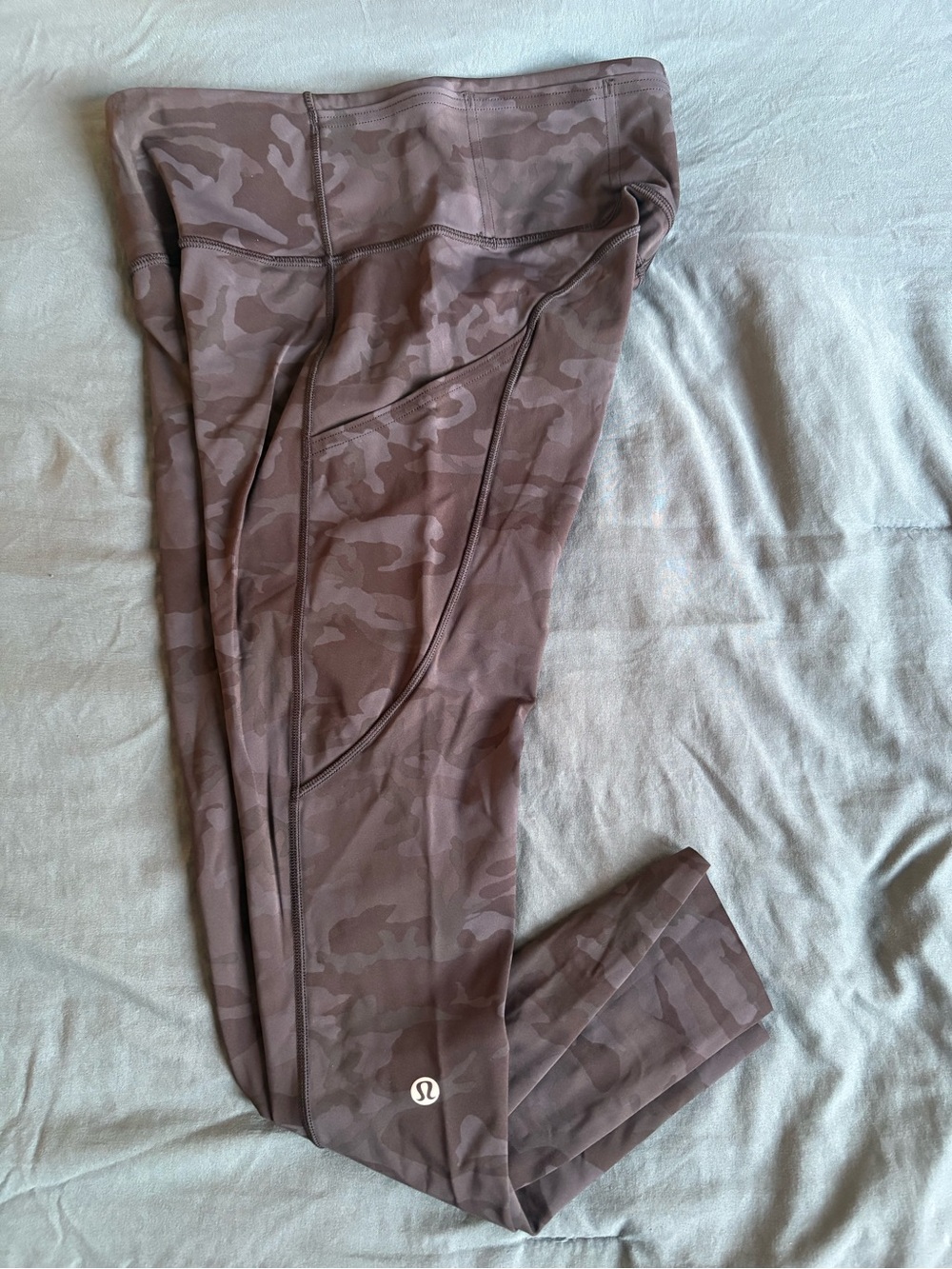 Lululemon Black/Grey Camo Align-Style Leggings